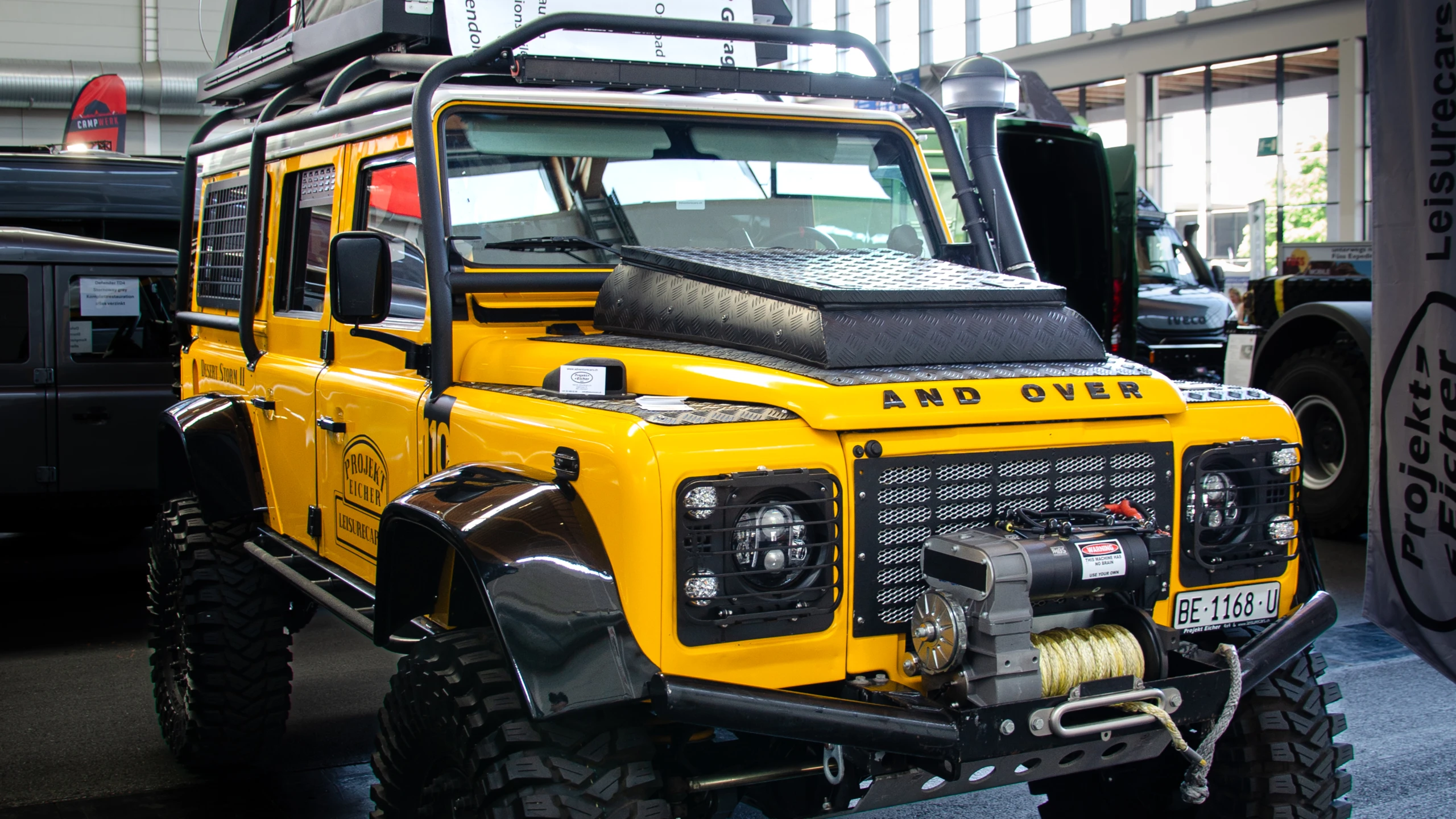 Defender-Camping Defender-Camping