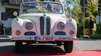 Oldtimer-Event in Wasserburg 2026 BMW 502 Cabriolet auf dem Oldtimertreffen Wasserburg 2026